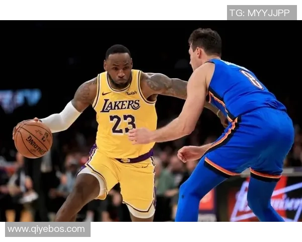 湖人对阵雷霆精彩对决1月18日360直播全程回顾与分析 湖人对阵雷霆精彩对决1月18日360直播全程回顾与分析